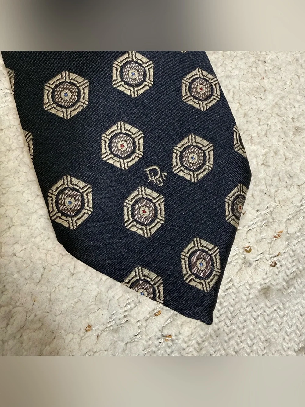 Christian Dior tie dark blue, beige, light blue and red silk blend neck tie